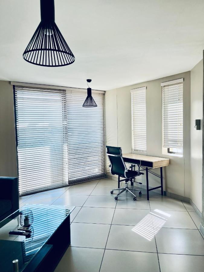 Modernluxe Apartment Windhuk Zewnętrze zdjęcie
